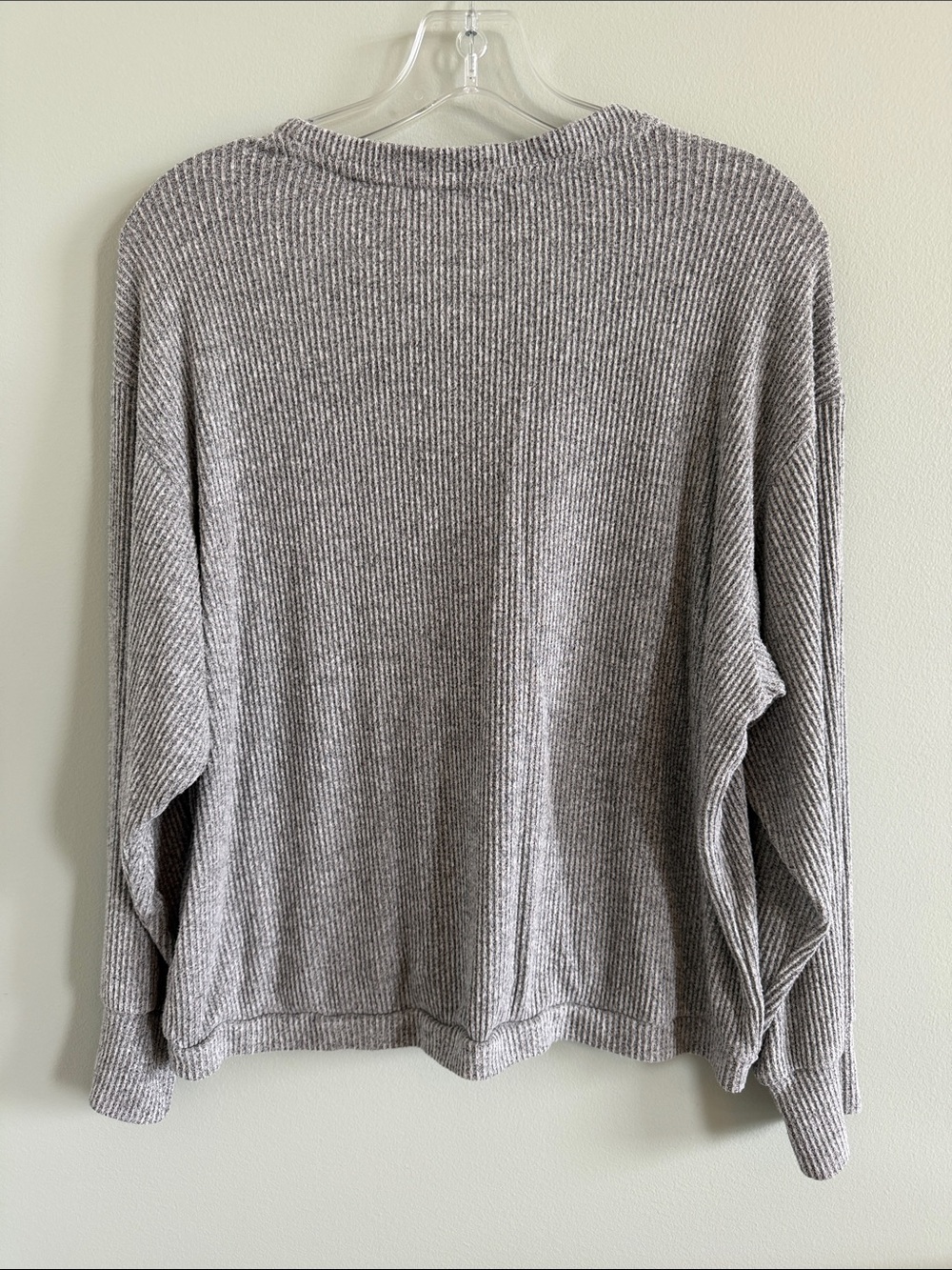 Lightweight Ribbed Crewneck Sweater - Gray - Picture 7 of 7